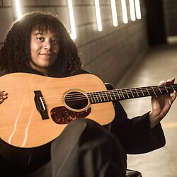 Emma Hessels lanceert debuut EP Emma Hessels lanceert debuut EP