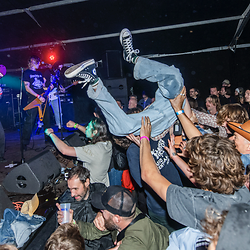 Early Bird Tickets Leffingeleuren in minder dan 10 minuten de deur uit. Early Bird Tickets Leffingeleuren in minder dan 10 minuten de deur uit.